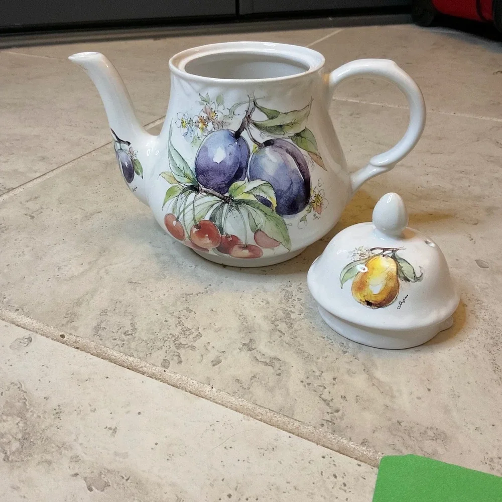 Arthur Wood & Son Staffordshire England Fruit Teapot 6420 Plum Cherry Pear White